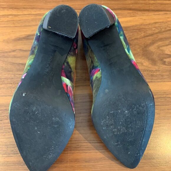 ShoesTahari stacked heel pump, EUC, sz 7 1/2, fabric upper, fuchsia, navy, sage - Picture 6 of 16